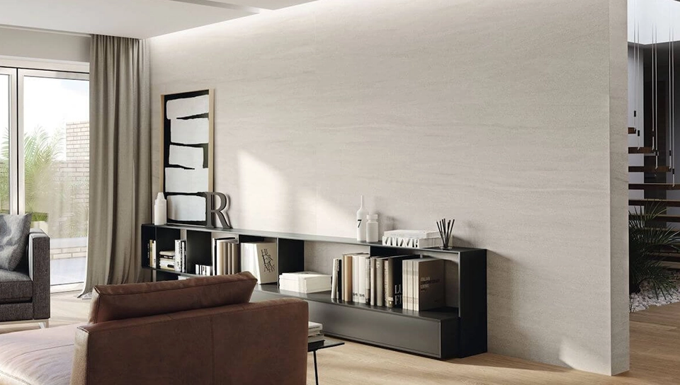 Moca Cream Limestone texture and parallel veining inspected before export